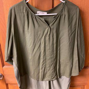 Porridge Women's Green Olive Blouse Size Small In Great Shape!!